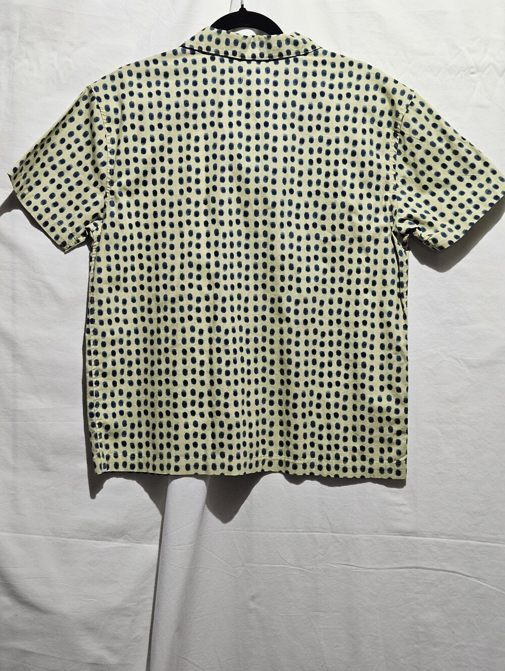 House Of AAMA/Target Collab Muted Yellow Short-Sleeve Button Front Dot Shirt NWT - Picture 4 of 6